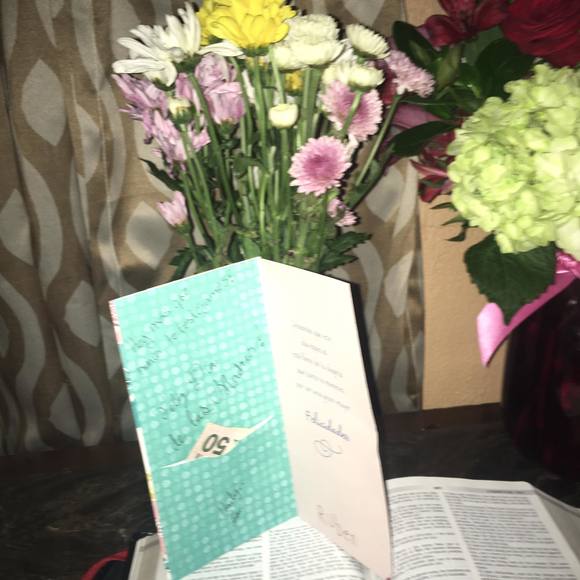 Meet your Posher, Rebeca - Picture 1 of 1